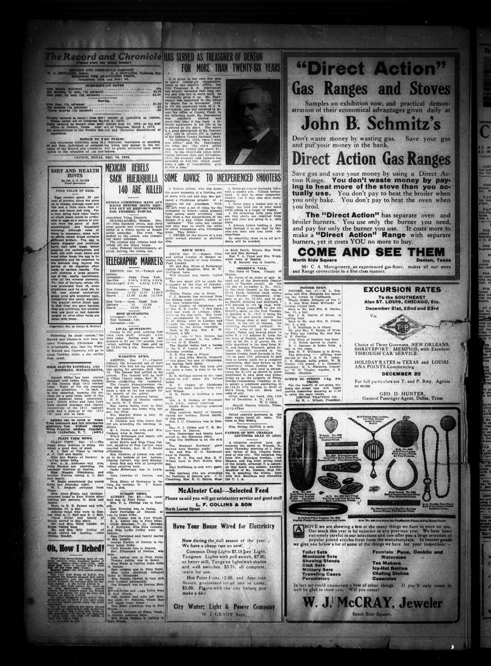 1912년 12월 19일 미국 텍사스주 덴턴 신문 「Record and Chronicle」 2면 — 왼쪽과 가운데에는 기사, 오른쪽과 아래에는 테두리를 두른 가스레인지 · 여행 · 보석 가게 광고